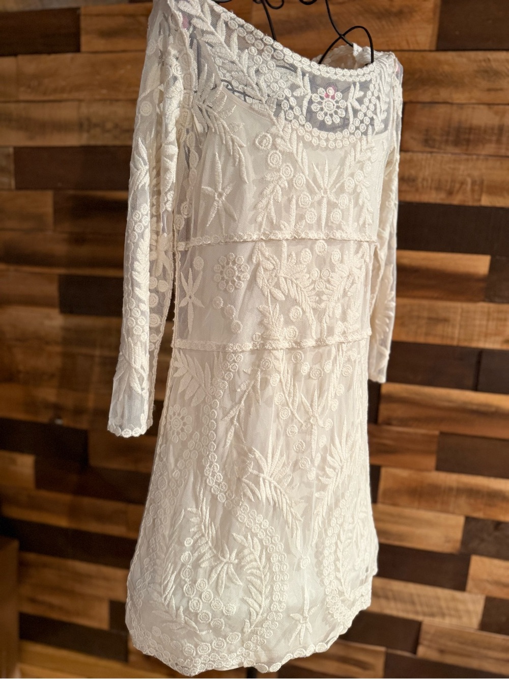Express White Floral Lace Embroidered Scoop Neck Long Sleeve Mini Dress Sz M - Picture 5 of 11